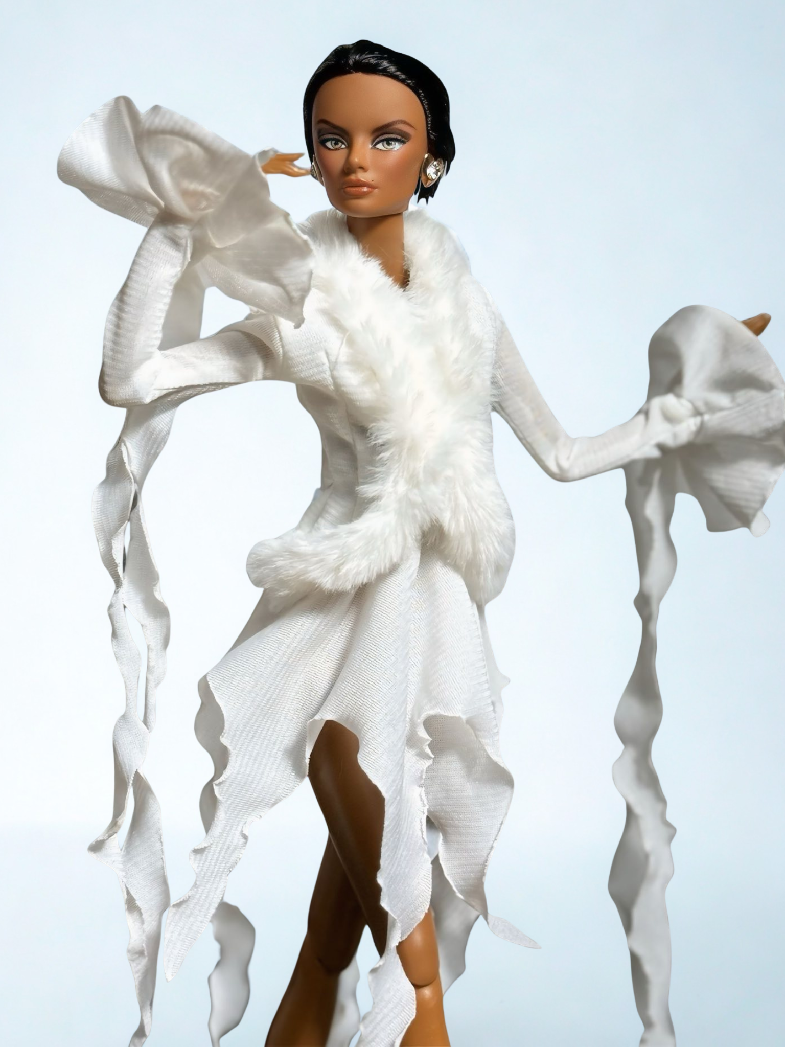 “Frost Whisper” Fashion Royalty 6.0 Doll Outfit – OOAK Handmade White Ensemble