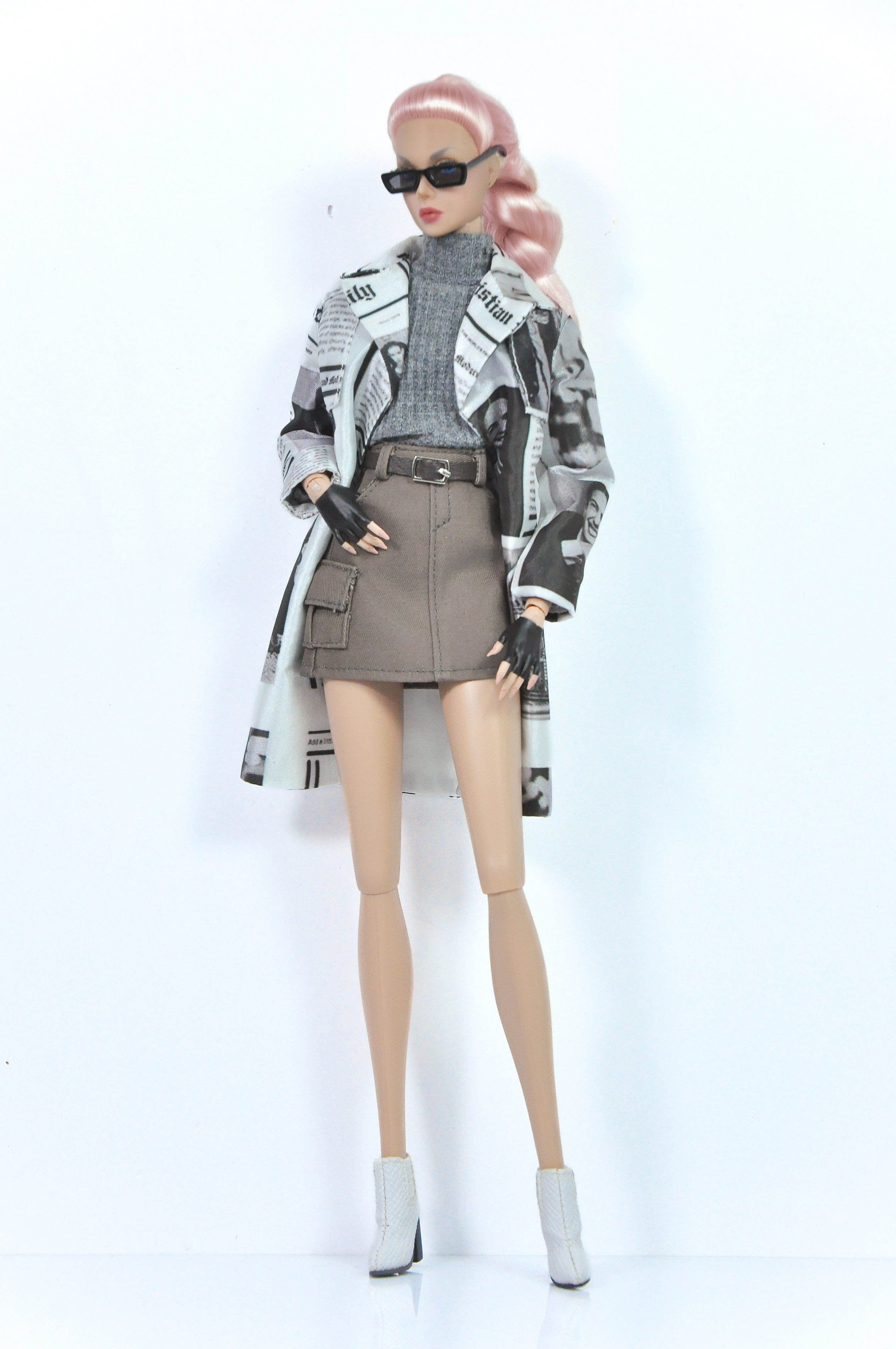 TRENCHES | A set of trench-coat with matching turtle neck and khaki skirt for Fashion Royalty & NU FACE 6.0 doll