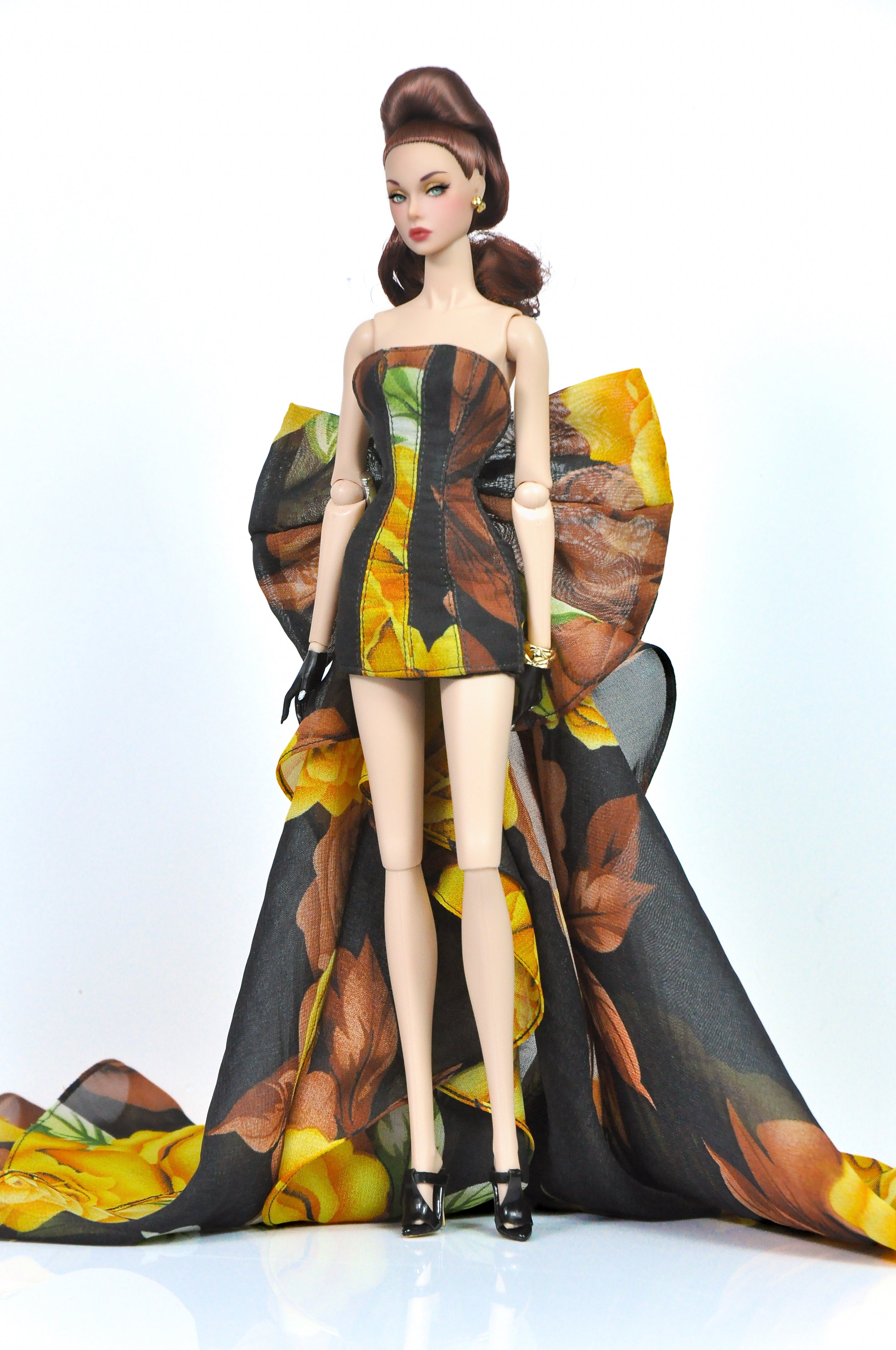 OOAK | "Rose Reigns" - Bustier dress with floral pattern print & attachable bow for Fashion Royalty & NU FACE doll