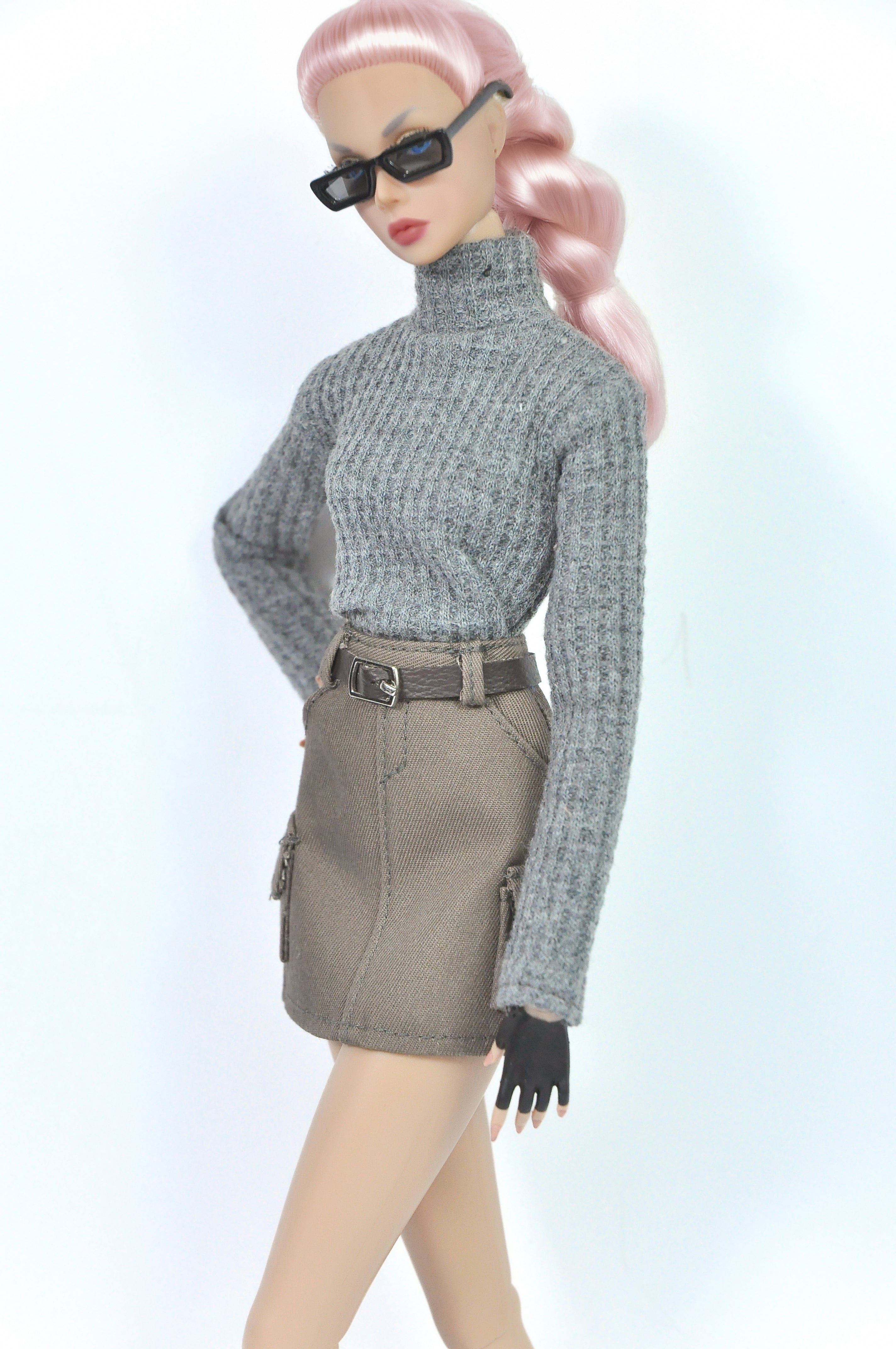 TRENCHES | A set of trench-coat with matching turtle neck and khaki skirt for Fashion Royalty & NU FACE 6.0 doll
