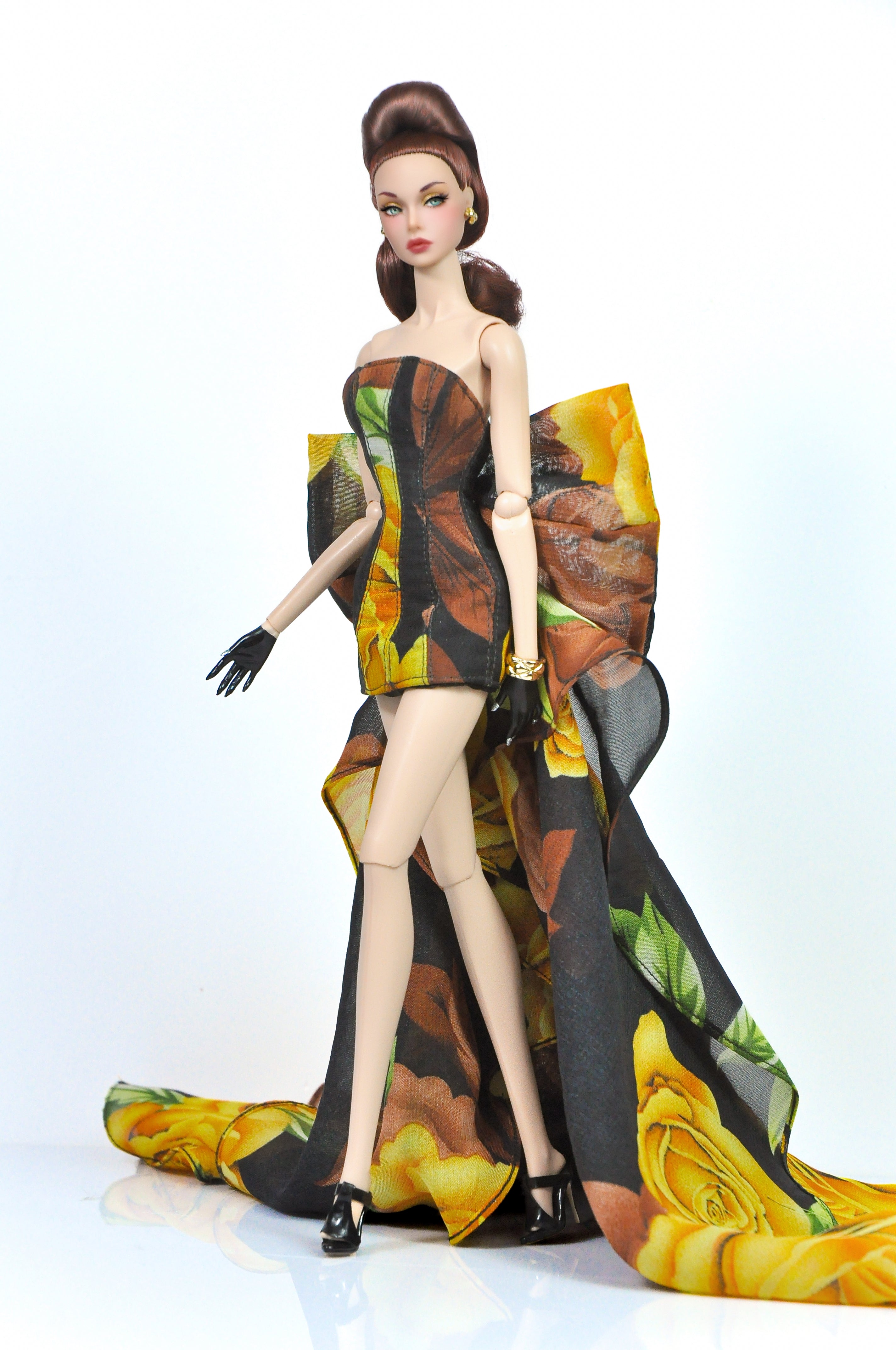 OOAK | "Rose Reigns" - Bustier dress with floral pattern print & attachable bow for Fashion Royalty & NU FACE doll